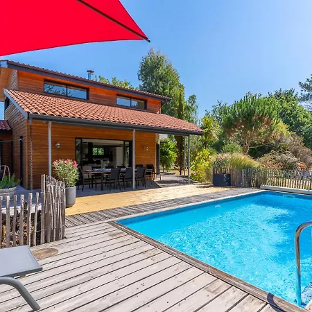 Vila Familiale 10 Pers. A Avec Piscine Chauffee, Pres Du Et Des Pistes Cyclables - Fr-1-319-488 *