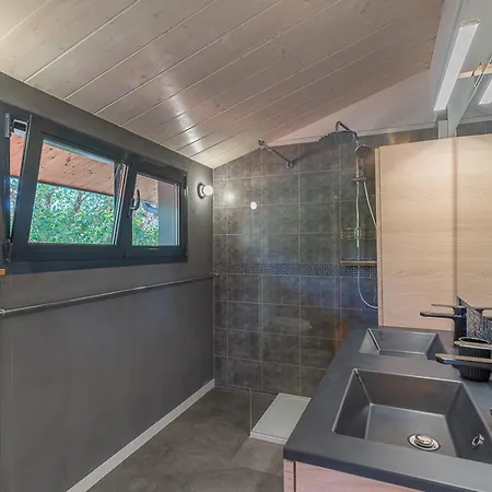 Familiale 10 Pers. A Avec Piscine Chauffee, Pres Du Et Des Pistes Cyclables - Fr-1-319-488 וילה ביסקארוס